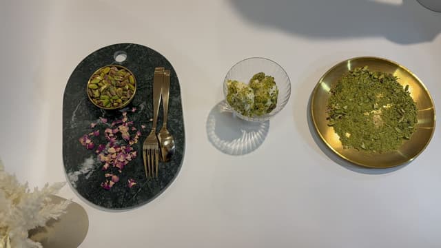 Arabic Ice Cream - Scooped - Image 2